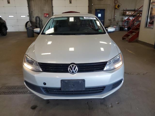 Photo 5 from auction – 2011 VOLKSWAGEN JETTA SE with VIN 3VWBZ7AJ2BM321775