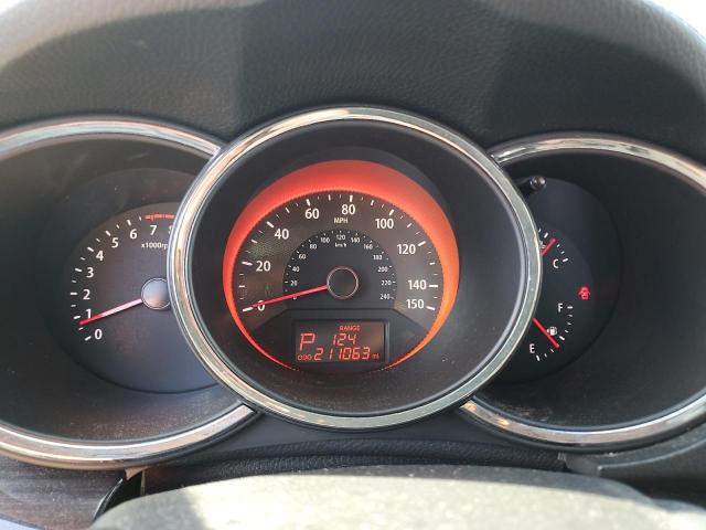 Photo 9 from auction – 2012 KIA SORENTO SX with VIN 5XYKWDA25CG249701