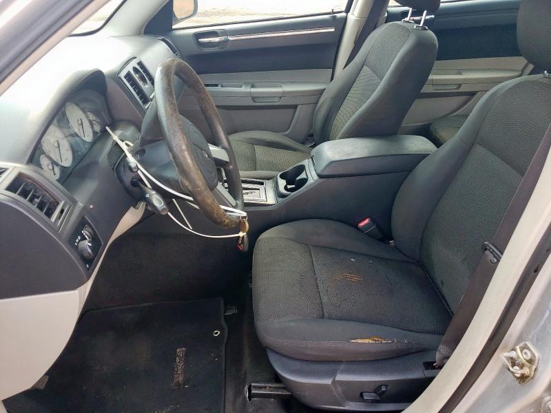 Photo 7 from auction – 2005 CHRYSLER 300 with VIN 2C3JA43R55H138918