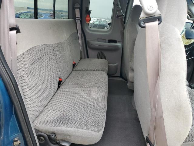 Photo 10 from auction – 2000 FORD F150 with VIN 1FTRX17W5YKA51593