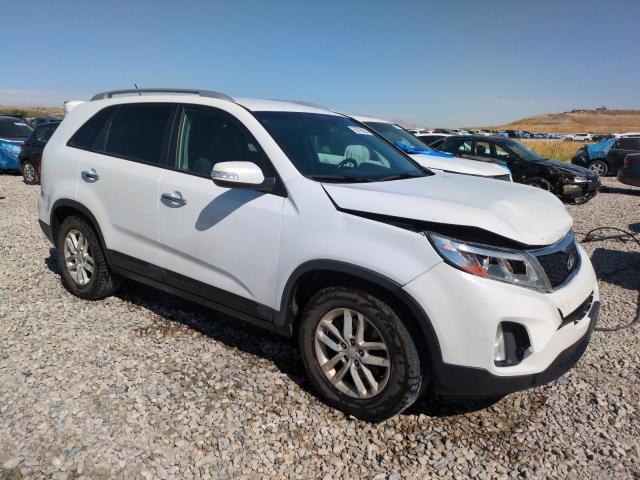 Photo 4 from auction – 2014 KIA SORENTO LX with VIN 5XYKT3A60EG449880