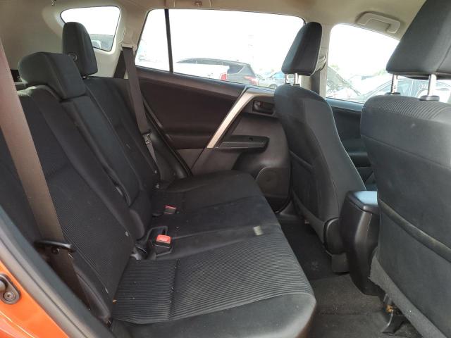 Photo 10 from auction – 2015 TOYOTA RAV4 LE with VIN 2T3ZFREV2FW134821