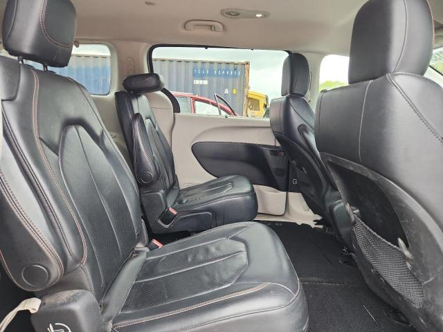 Photo 11 from auction – 2019 CHRYSLER PACIFICA T with VIN 2C4RC1BG9KR700669