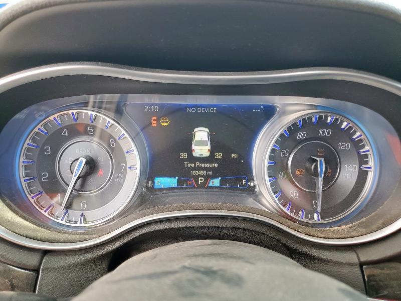 Photo 9 from auction – 2016 CHRYSLER 300C with VIN 2C3CCAEG5GH319890