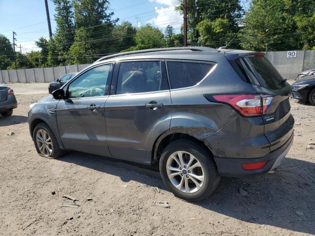 Photo 2 from auction – 2017 FORD ESCAPE SE with VIN 1FMCU9GD2HUC06452