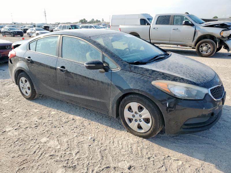 Photo 4 from auction – 2016 KIA FORTE LX with VIN KNAFX4A61G5523618