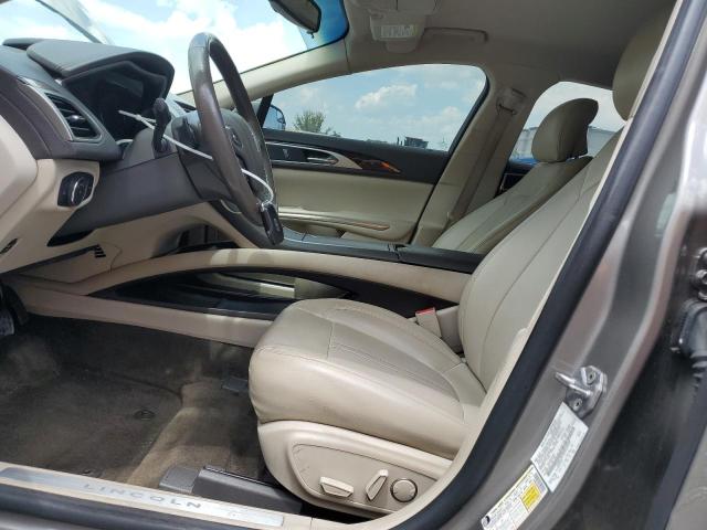 Photo 7 from auction – 2016 LINCOLN MKZ with VIN 3LN6L2G98GR630288
