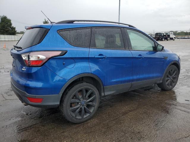 Photo 3 from auction – 2017 FORD ESCAPE SE with VIN 1FMCU9GD7HUC32996
