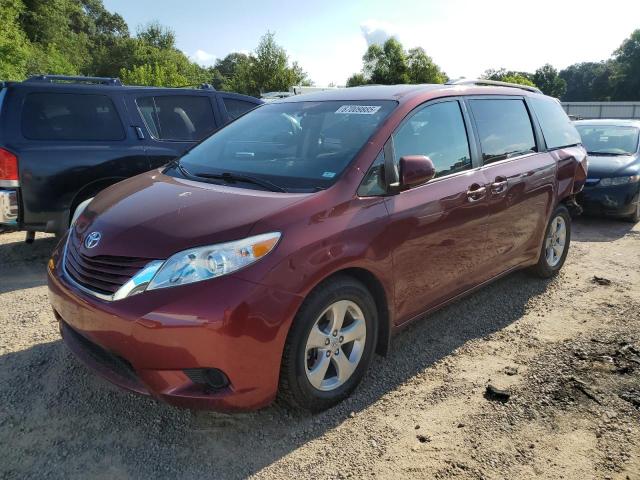 TOYOTA SIENNA LE 2017 with VIN 5TDKZ3DC7HS854268 - Photo from auction