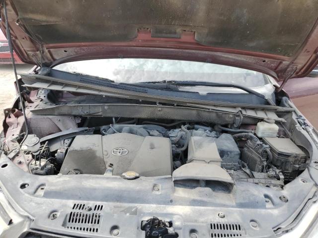Photo 12 from auction – 2017 TOYOTA HIGHLANDER LE with VIN 5TDZZRFH2HS205097