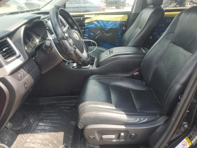 Photo 7 from auction – 2018 TOYOTA HIGHLANDER with VIN 5TDKZRFH3JS536892