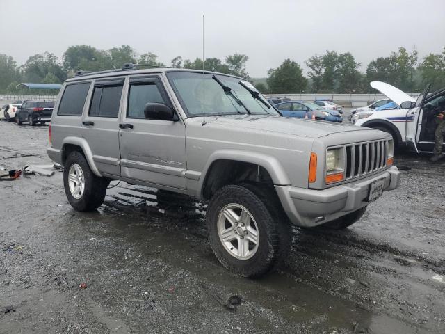 صورة رقم 4 من المزاد - 2001 JEEP CHEROKEE C مع VIN 1J4FF58S01L628775
