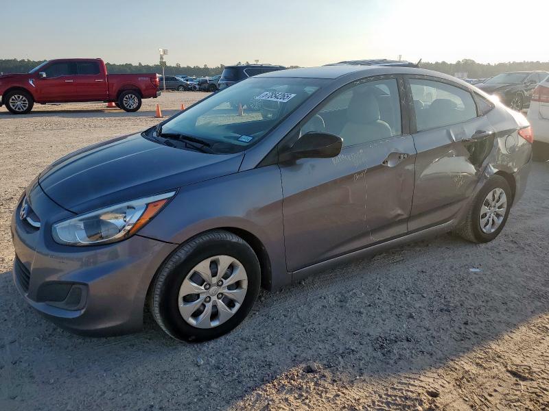 HYUNDAI ACCENT SE 2017 with VIN KMHCT4AE0HU316911 - Photo from auction