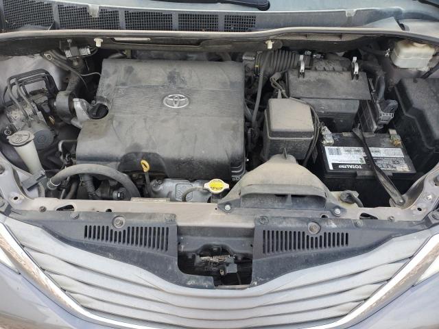 Photo 12 from auction – 2014 TOYOTA SIENNA XLE with VIN 5TDYK3DCXES454506