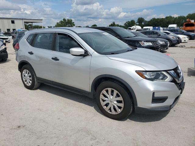 Photo 4 from auction – 2017 NISSAN ROGUE with VIN KNMAT2MT7HP531937
