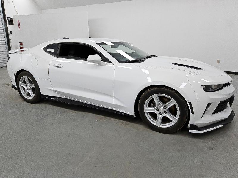 Photo 4 from auction – 2016 CHEVROLET CAMARO LT with VIN 1G1FB1RS3G0141064