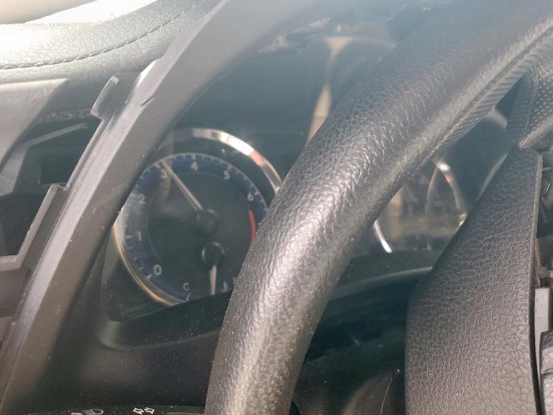 Photo 9 from auction – 2018 TOYOTA COROLLA L with VIN 5YFBURHE1JP741394