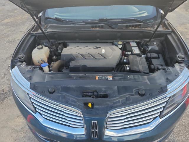 Photo 12 from auction – 2016 LINCOLN MKX RESERV with VIN 2LMTJ8LP8GBL61258