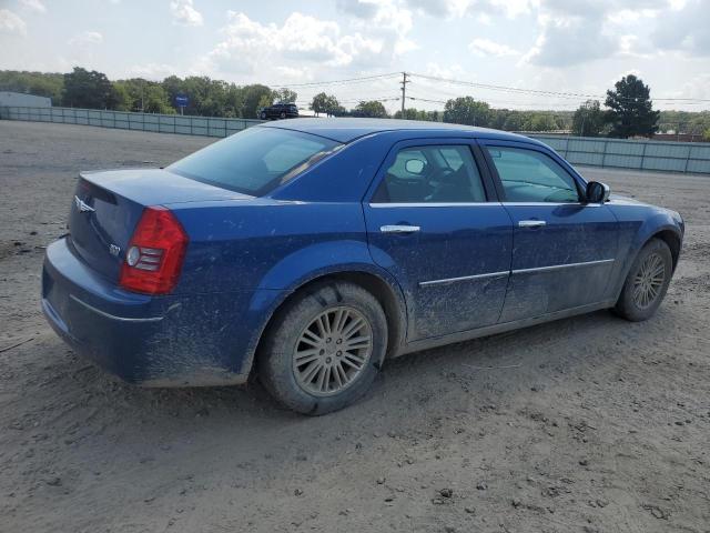 Photo 3 from auction – 2010 CHRYSLER 300 TOURIN with VIN 2C3CA4CD1AH106068