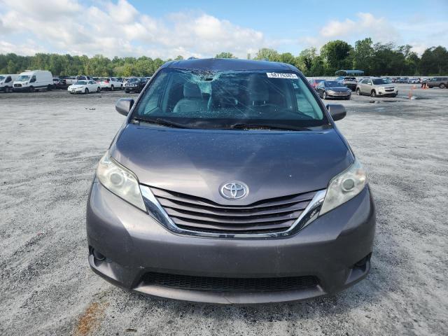 Photo 5 from auction – 2015 TOYOTA SIENNA LE with VIN 5TDKK3DC3FS661018
