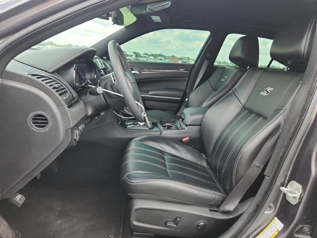 Photo 7 from auction – 2023 CHRYSLER 300 S with VIN 2C3CCABG7PH648739