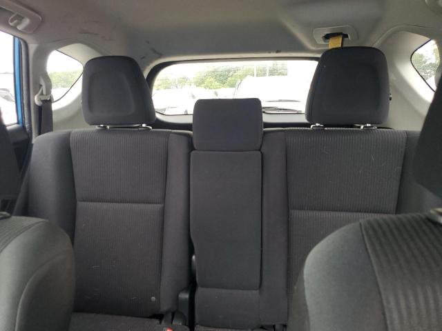 Photo 10 from auction – 2016 TOYOTA RAV4 LE with VIN JTMBFREV0GJ077536
