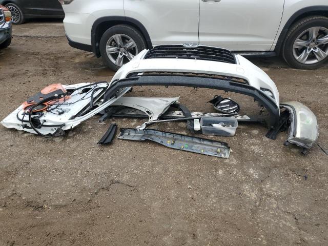 Photo 13 from auction – 2015 TOYOTA HIGHLANDER with VIN 5TDDKRFH0FS166425