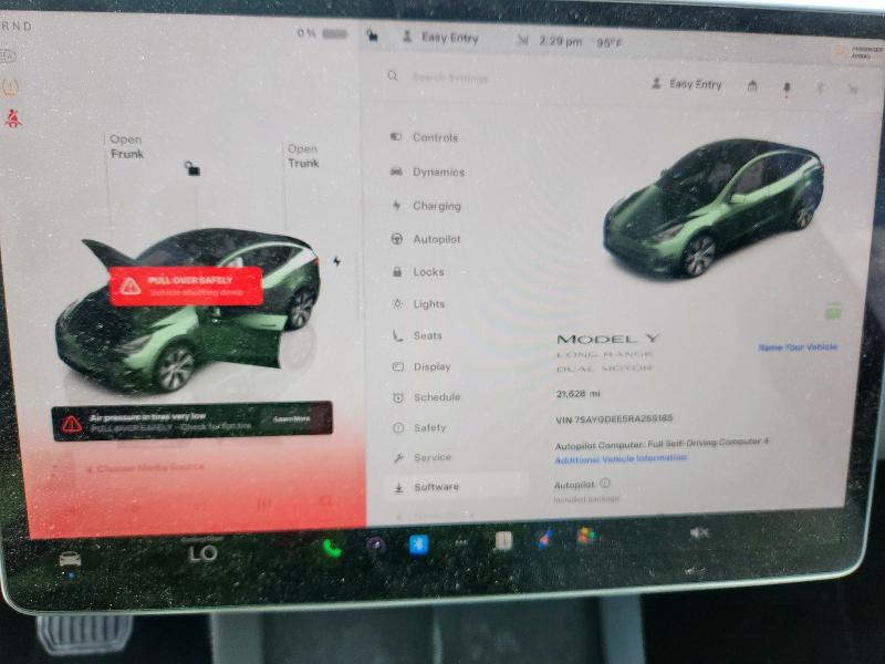Photo 9 from auction – 2024 TESLA MODEL Y with VIN 7SAYGDEE5RA255185