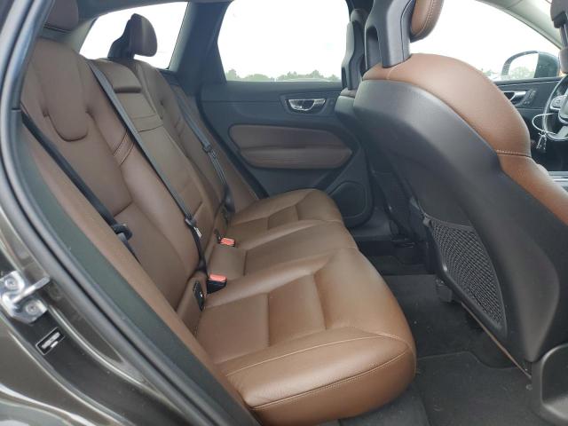 Photo 11 from auction – 2018 VOLVO XC60 T5 MO with VIN YV4102RK7J1086291