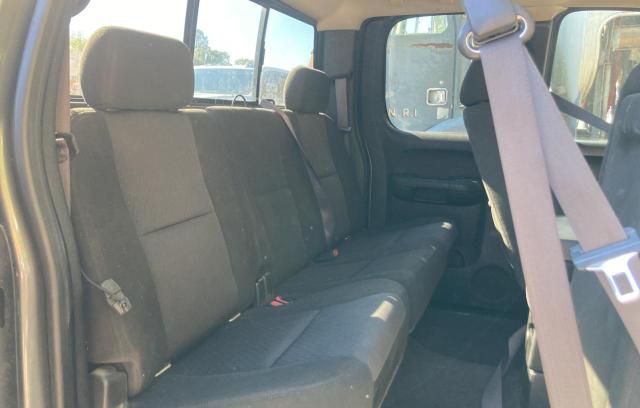 Photo 6 from auction – 2011 GMC SIERRA K15 with VIN 1GTR2VE37BZ351052