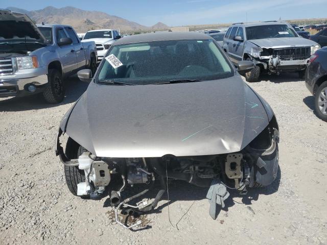 Photo 5 from auction – 2015 VOLKSWAGEN PASSAT S with VIN 1VWAT7A34FC080825