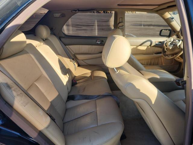 Photo 10 from auction – 1992 LEXUS LS 400 with VIN JT8UF11E4N0135987