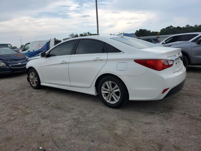 Photo 2 from auction – 2014 HYUNDAI SONATA GLS with VIN 5NPEB4AC0EH845456