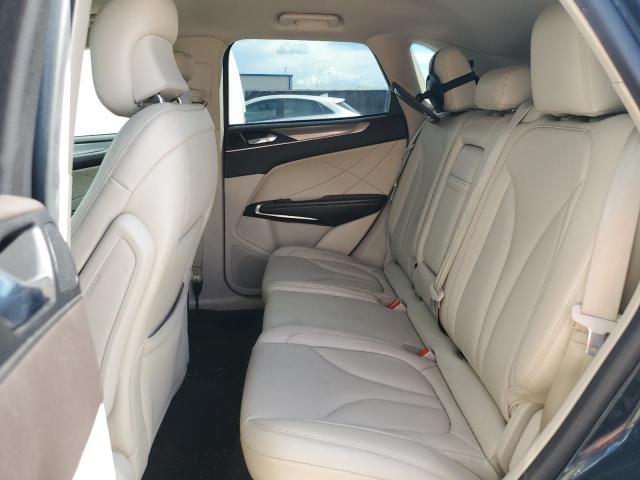 Photo 11 from auction – 2019 LINCOLN MKC with VIN 5LMCJ1D99KUL29289