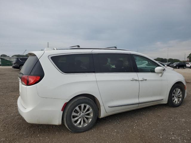 Photo 3 from auction – 2019 CHRYSLER PACIFICA T with VIN 2C4RC1BG0KR626154
