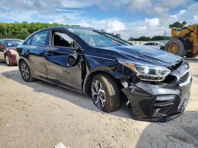Photo 4 from auction – 2021 KIA FORTE FE with VIN 3KPF24AD4ME376226