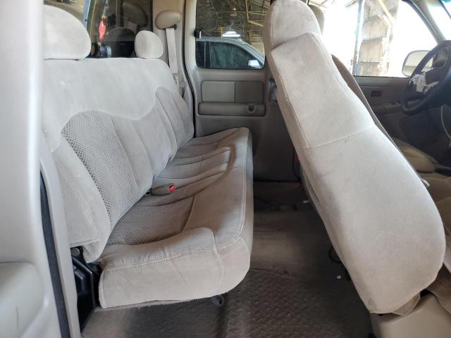 Photo 10 from auction – 2001 CHEVROLET SILVERADO with VIN 2GCEC19T511230493
