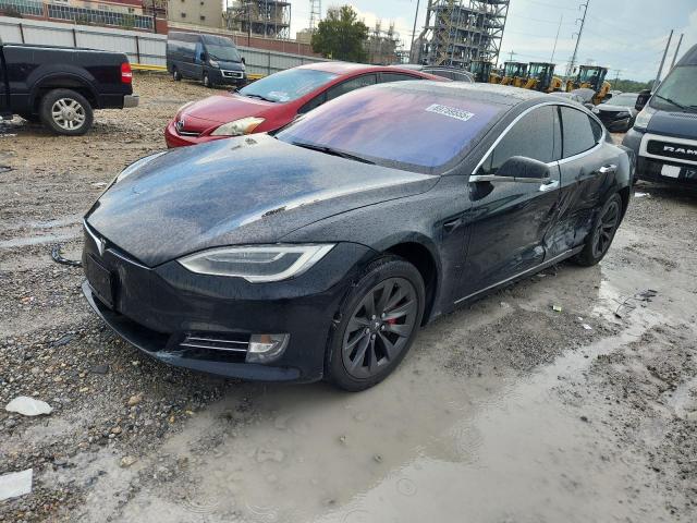 TESLA MODEL S 2017 with VIN 5YJSA1E40HF227807 - Photo from auction