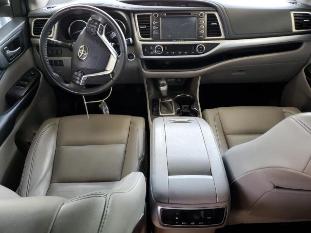 Photo 8 from auction – 2019 TOYOTA HIGHLANDER with VIN 5TDKZRFH2KS562658