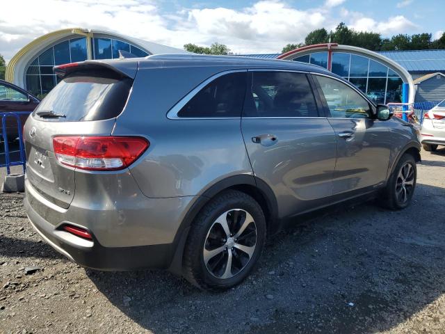 Photo 3 from auction – 2016 KIA SORENTO EX with VIN 5XYPHDA52GG088577