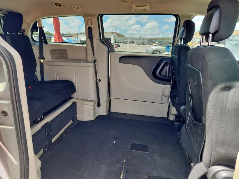 Photo 11 from auction – 2011 DODGE GRAND CARA with VIN 2D4RN3DG4BR728773