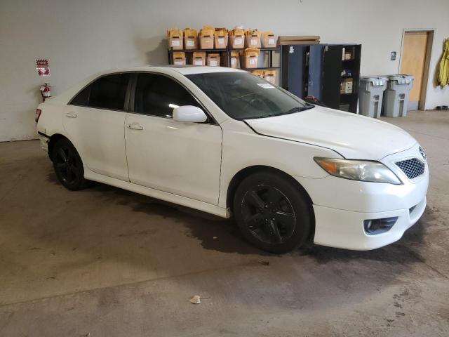Foto 4 de la subasta – 2011 TOYOTA CAMRY BASE con VIN 4T1BF3EK8BU624901