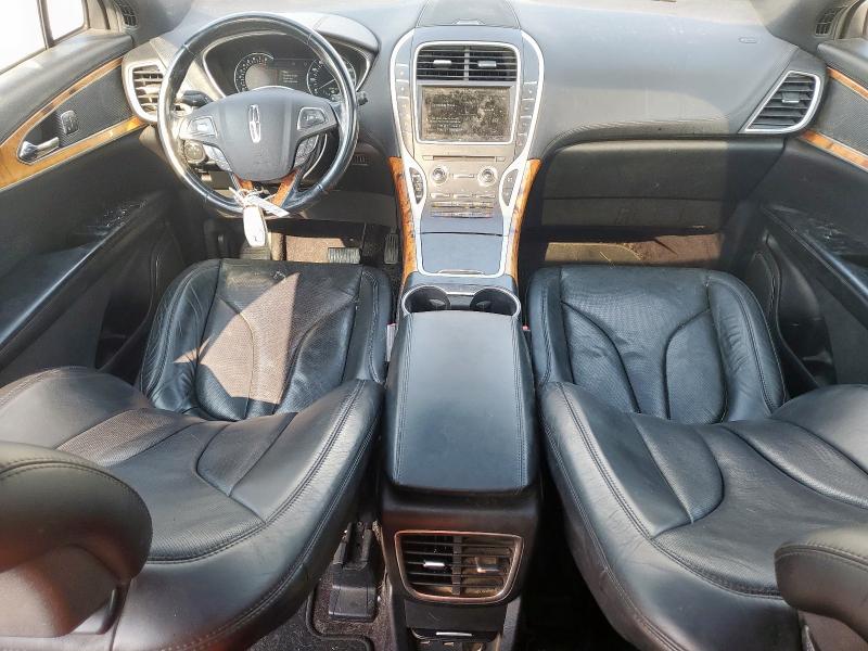 Photo 8 from auction – 2016 LINCOLN MKX RESERV with VIN 2LMTJ6LR2GBL44736