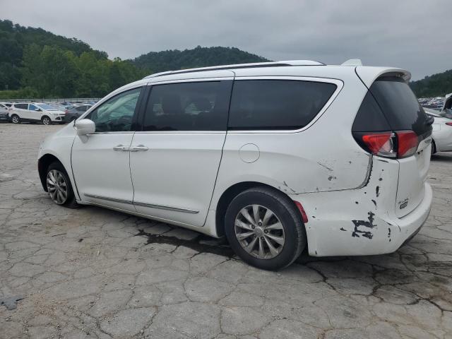 Photo 2 from auction – 2019 CHRYSLER PACIFICA T with VIN 2C4RC1BG0KR665990