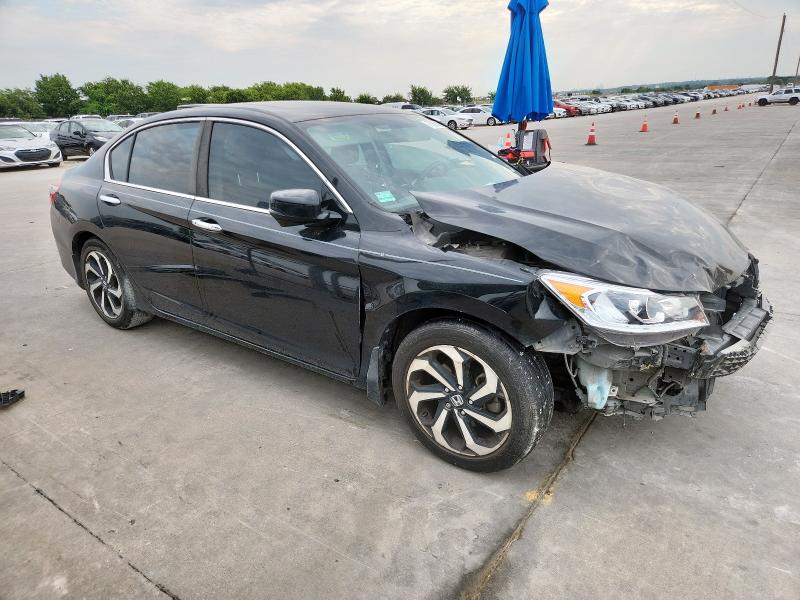 Photo 4 from auction – 2016 HONDA ACCORD with VIN 1HGCR2F73GA064025