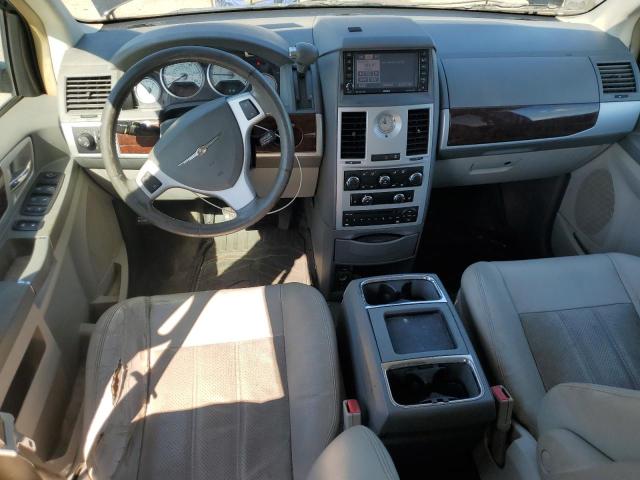 Photo 8 from auction – 2009 CHRYSLER TOWN & COU with VIN 2A8HR54199R642415