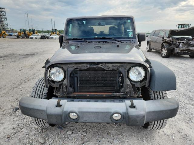 Photo 5 from auction – 2017 JEEP WRANGLER U with VIN 1C4BJWDG4HL500401