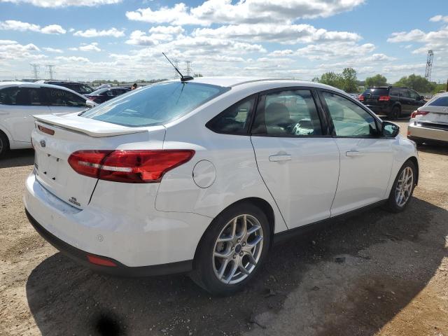 Photo 3 from auction – 2015 FORD FOCUS SE with VIN 1FADP3F25FL322721