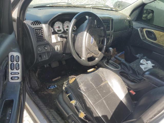 Photo 8 from auction – 2005 FORD ESCAPE LIM with VIN 1FMYU04115KD99647