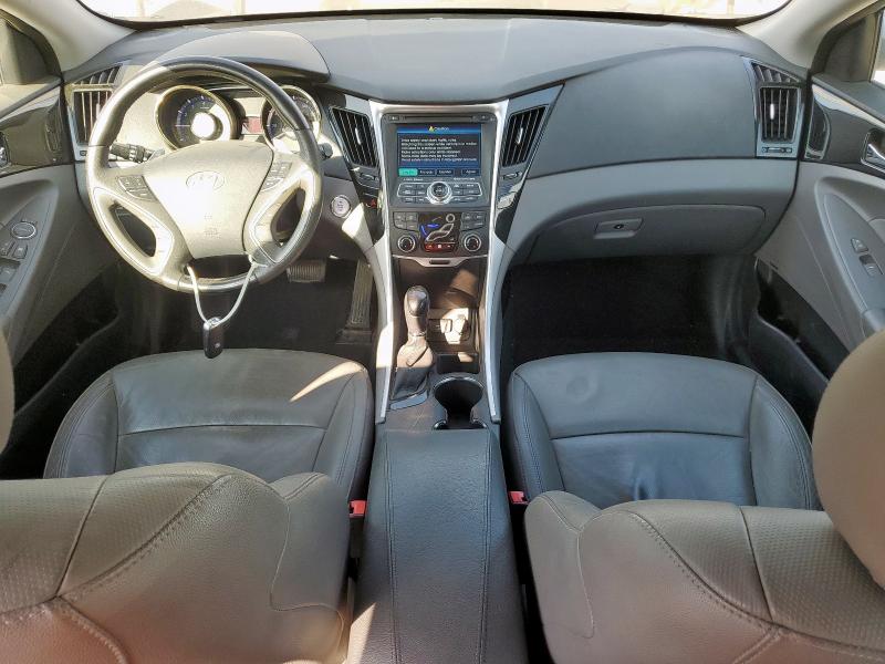 Photo 8 from auction – 2013 HYUNDAI SONATA SE with VIN 5NPEC4AB7DH716410